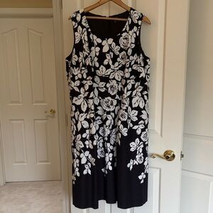 Talbots Floral Black and White Sleeveless Dress